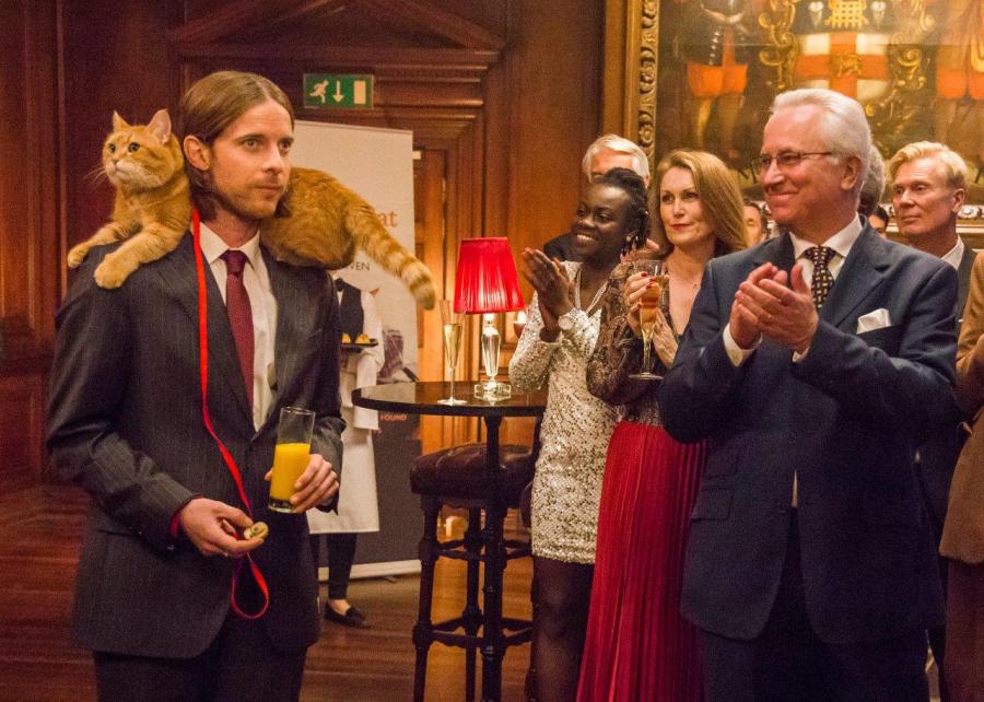 Bob el gato navideño